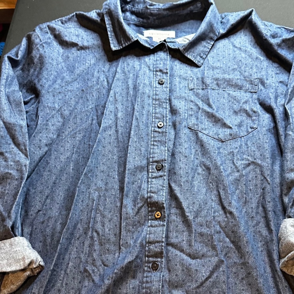 Liz Claiborne Womens XL Blue Polka Dot Cotton Chambray Button Down Shirt Pocket